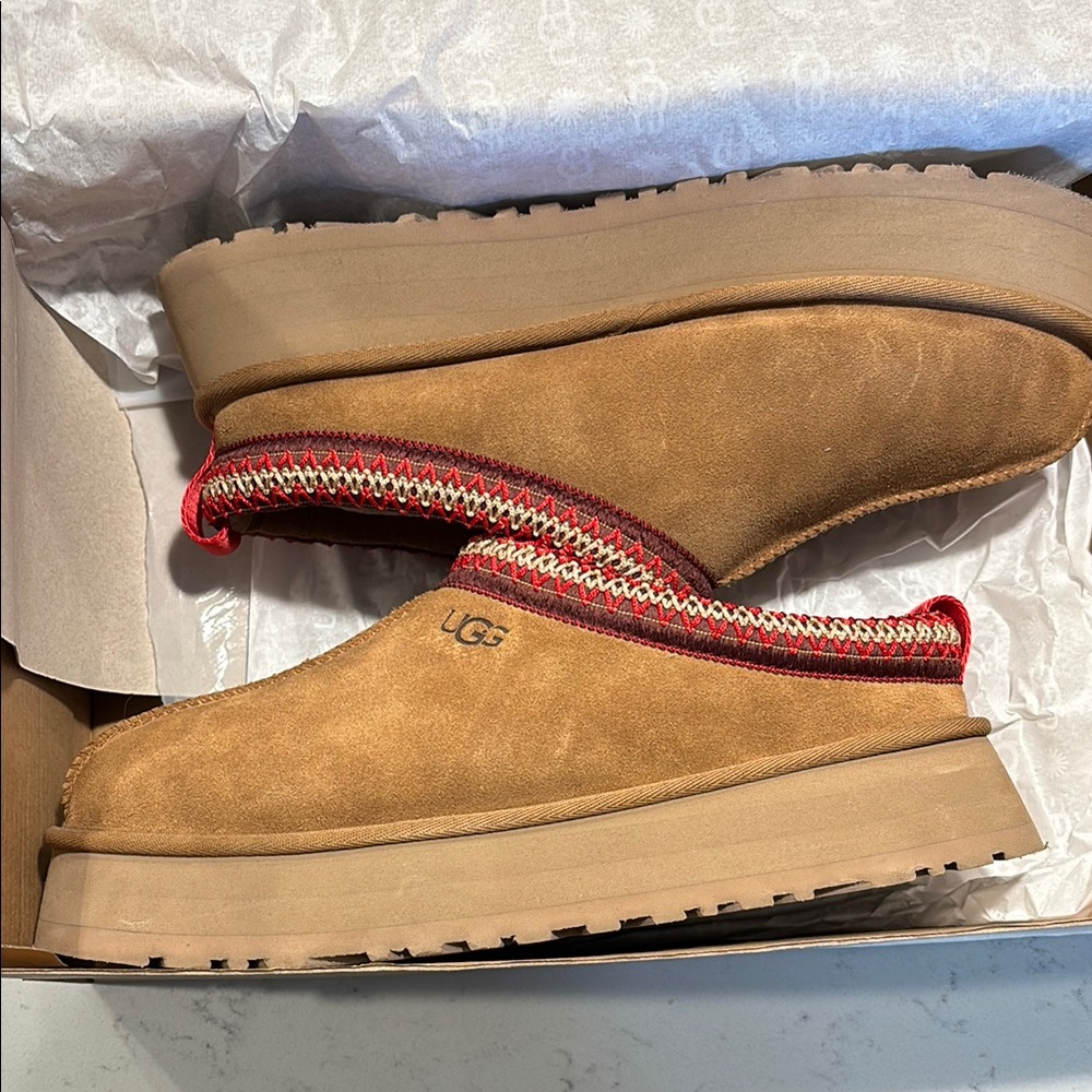 UGG Tazz Tan Platform Slippers with Red Trim